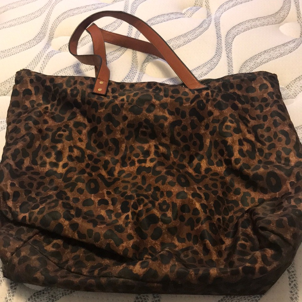 leopard print tote bag